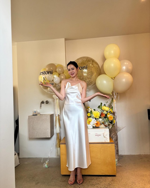 Đại mỹ nhân Son Ye Jin đã đẹp còn chăm tập gym, ngoài 40 body cực nuột nà, bảo sao Hyun Bin mê mệt- Ảnh 6. Đại mỹ nhân Son Ye Jin đã đẹp còn chăm tập gym, ngoài 40 body cực nuột nà, bảo sao Hyun Bin mê mệt- Ảnh 6.