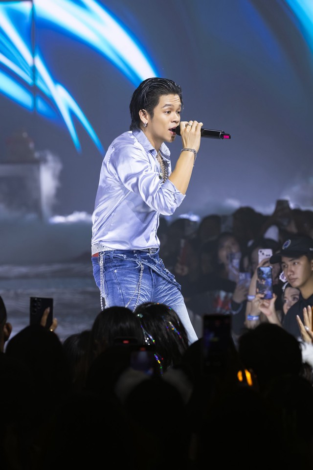 “Không thể bình thường hóa chuyện quấy rối nghệ sĩ nam”- Ảnh 9. “Không thể bình thường hóa chuyện quấy rối nghệ sĩ nam”- Ảnh 9.