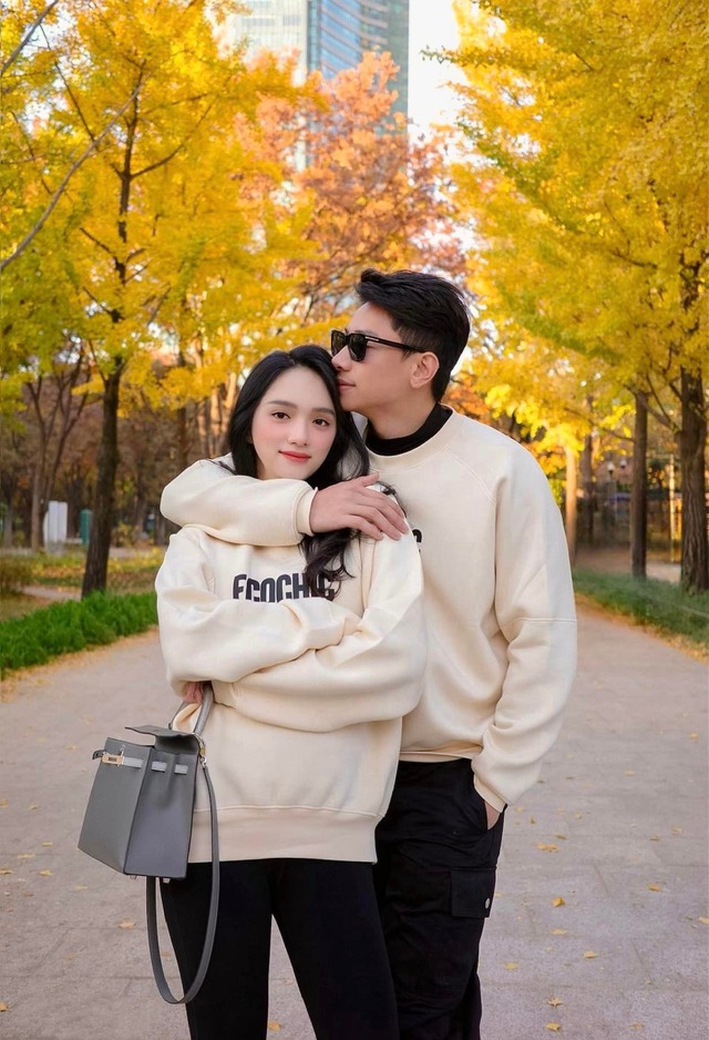 Hoa hậu Việt bị "tóm" hẹn hò trai trẻ, ôm ấp sát rạt không chút e dè- Ảnh 5.