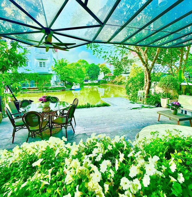 Nữ diễn viên giàu nhất miền Bắc ở biệt thự 60 tỷ- Ảnh 9. Nữ diễn viên giàu nhất miền Bắc ở biệt thự 60 tỷ- Ảnh 9.