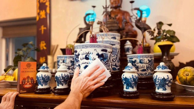 3 dấu hiệu trên bát hương cho thấy gia đình đang được phù hộ- Ảnh 2.