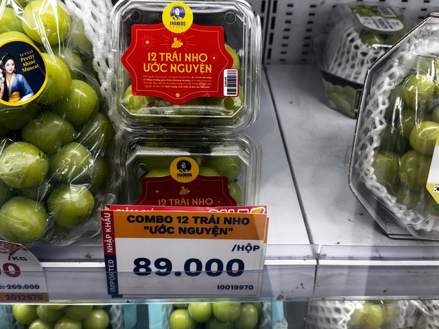Ra siêu thị, cửa hàng hoa quả kiểm chứng độ HOT của 12 quả nho ước nguyện: Có như trên mạng đồn?- Ảnh 2.