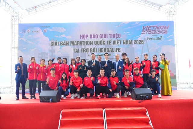 Dàn VĐV vừa dự SEA Games Nguyễn Thị Oanh, Thu Hà tranh tài tại giải bán marathon Quốc tế Việt Nam- Ảnh 1.
