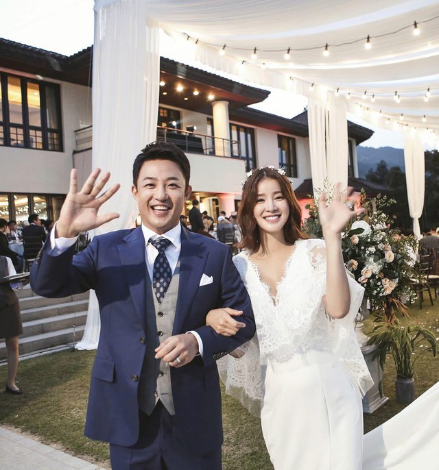 Mỹ nhân Vườn Sao Băng "tụt dốc không phanh"- Ảnh 5. Mỹ nhân Vườn Sao Băng "tụt dốc không phanh"- Ảnh 5.