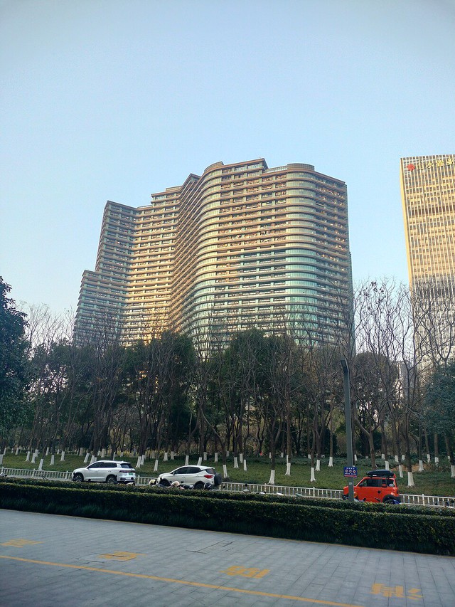 Cận cảnh khu dân cư lớn nhất thế giới, ai nhìn cũng phải thốt lên 2 chữ: Tiền đình!- Ảnh 1.