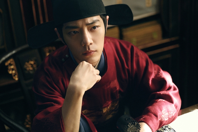 2025 có duy nhất 1 phim Trung Quốc là đỉnh cao cổ trang: Nam chính đẹp xuất thần, khán giả 190 nước lao vào xem- Ảnh 1.