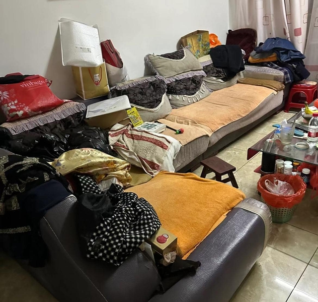 4 thói quen khiến nhà bạn trông nhếch nhác: Xem tới đâu, "nhột" tới đó- Ảnh 3. 4 thói quen khiến nhà bạn trông nhếch nhác: Xem tới đâu, "nhột" tới đó- Ảnh 3.