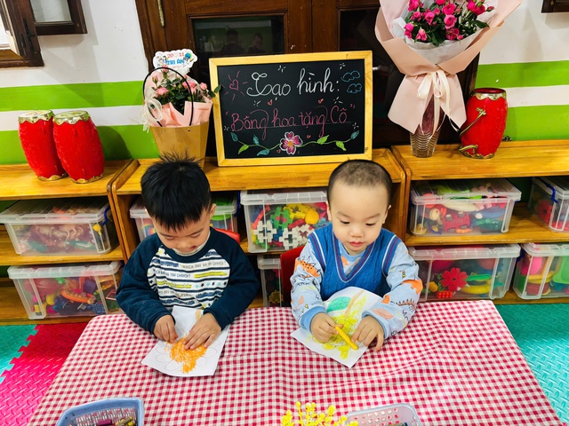 Hoang mang khi giáo viên phản ánh con đi trẻ hay cắn cấu bạn, bố mẹ nên làm gì?- Ảnh 4.