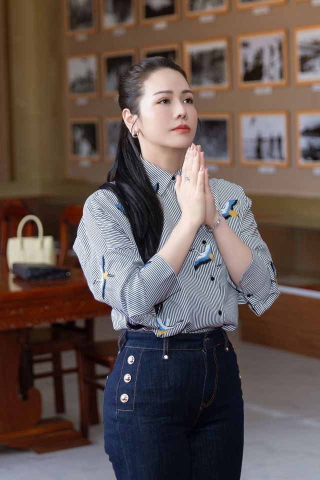 Tình trạng bất ổn của Nhật Kim Anh - Ảnh 2. Tình trạng bất ổn của Nhật Kim Anh - Ảnh 2.