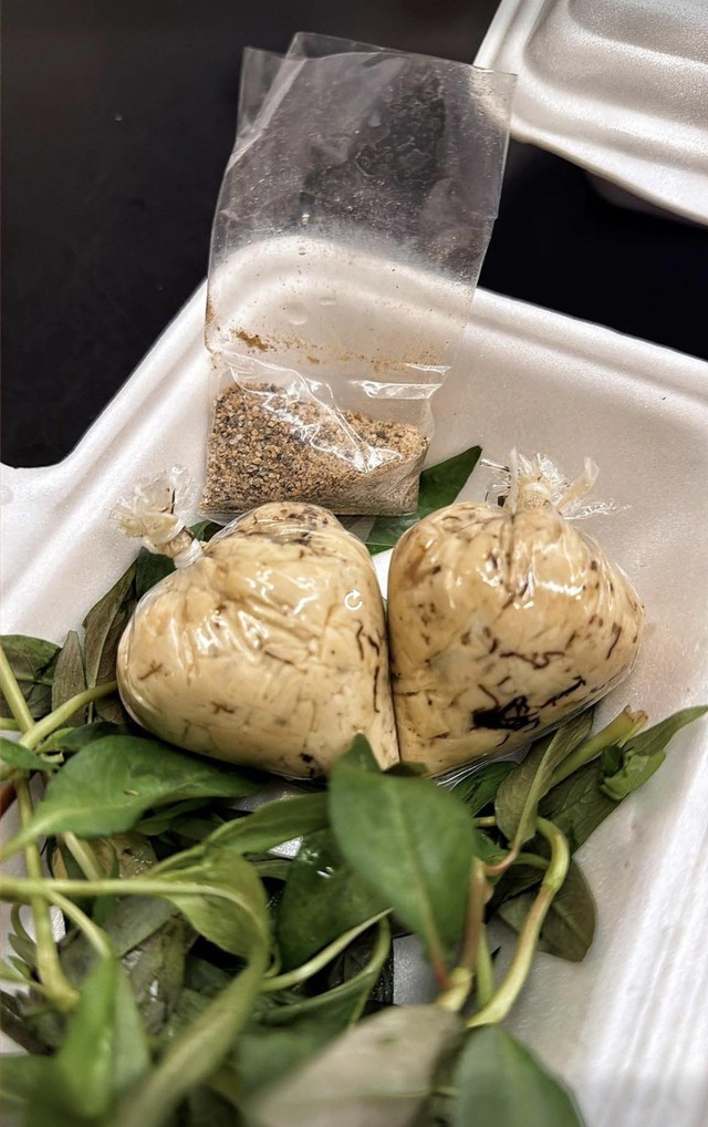 Rùng mình với món "hột vịt lộn chay": Nhìn giao diện y chang bản gốc, biết nguyên liệu làm từ gì mới ngỡ ngàng- Ảnh 2.