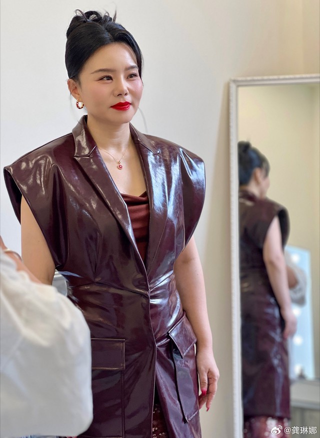 Chị em thân thiết của Chi Pu bị chồng nhạc sĩ "cắm sừng" 3 năm không hay biết, hôn nhân đổ vỡ- Ảnh 3. Chị em thân thiết của Chi Pu bị chồng nhạc sĩ "cắm sừng" 3 năm không hay biết, hôn nhân đổ vỡ- Ảnh 3.