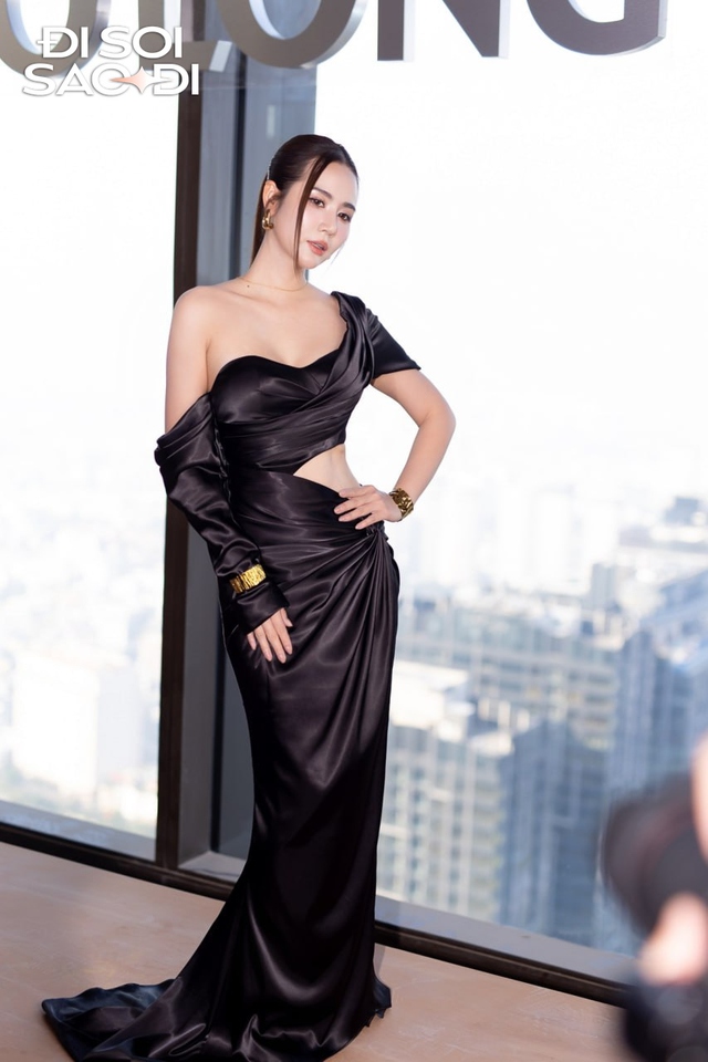 Thảm đỏ show Đỗ Long: Kỳ Duyên "quá bén" bên cạnh Thiên Ân, suýt không nhận ra Huyền Baby- Ảnh 7.