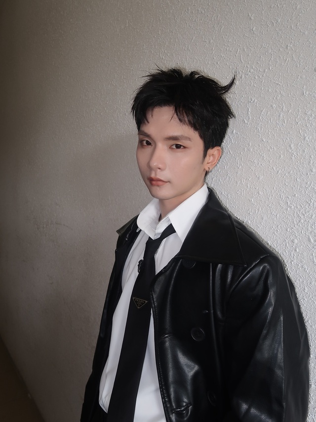 Nam ca sĩ từng bị Trấn Thành góp ý hở tí là khóc- Ảnh 5. Nam ca sĩ từng bị Trấn Thành góp ý hở tí là khóc- Ảnh 5.