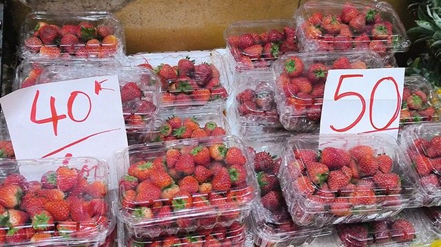 10 loại rau củ quả dễ bị phun thuốc nhất chợ- Ảnh 2. 10 loại rau củ quả dễ bị phun thuốc nhất chợ- Ảnh 2.