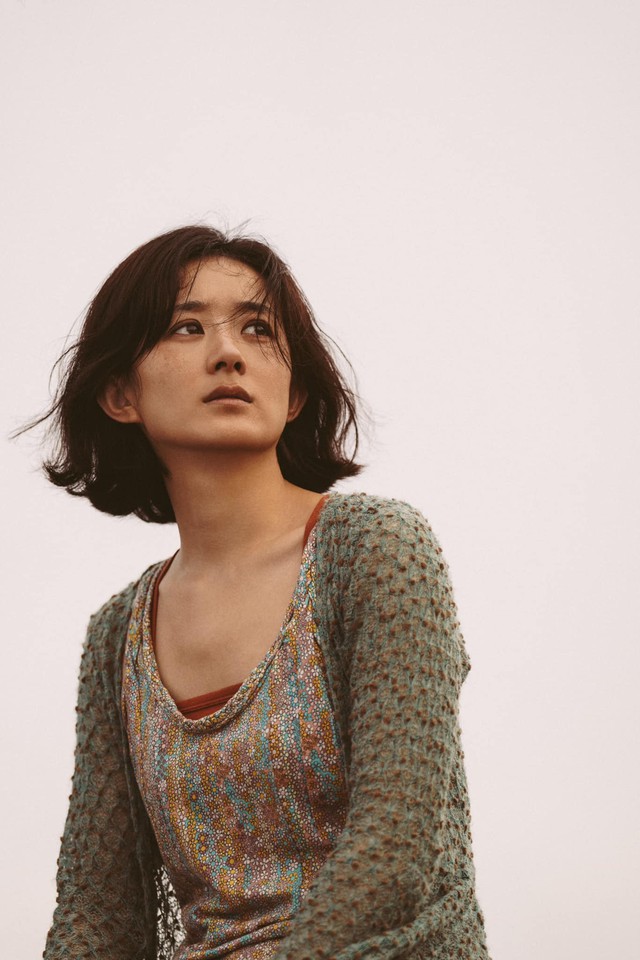 Mỹ nhân hạng A thất bại ê chề nhất 2025: Đóng phim nào flop phim đó, văng tục trên MXH gây phẫn nộ- Ảnh 2.