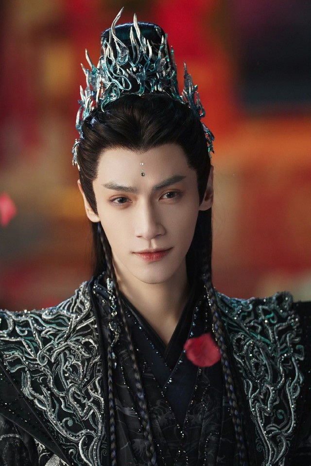 5 ngôi sao diễn dở nhất Trung Quốc 2025: Triệu Lệ Dĩnh thất bại cùng cực, hạng 1 bị đòi đuổi khỏi showbiz- Ảnh 6.