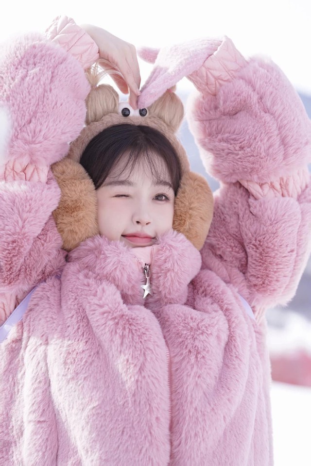 5 ngôi sao diễn dở nhất Trung Quốc 2025: Triệu Lệ Dĩnh thất bại cùng cực, hạng 1 bị đòi đuổi khỏi showbiz- Ảnh 1.