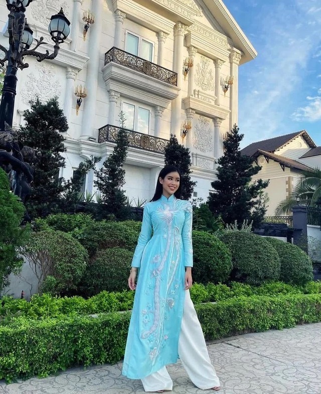 Cận cảnh biệt thự nhà tỷ phú Johnathan Hạnh Nguyễn - nơi đang diễn ra đám cưới thế kỷ của “con gái yêu”- Ảnh 7.