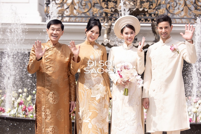 Tiên Nguyễn giật mình che mặt khi nghe mẹ tỷ phú dặn dò 4 chữ giữa lễ cưới- Ảnh 3. Tiên Nguyễn giật mình che mặt khi nghe mẹ tỷ phú dặn dò 4 chữ giữa lễ cưới- Ảnh 3.