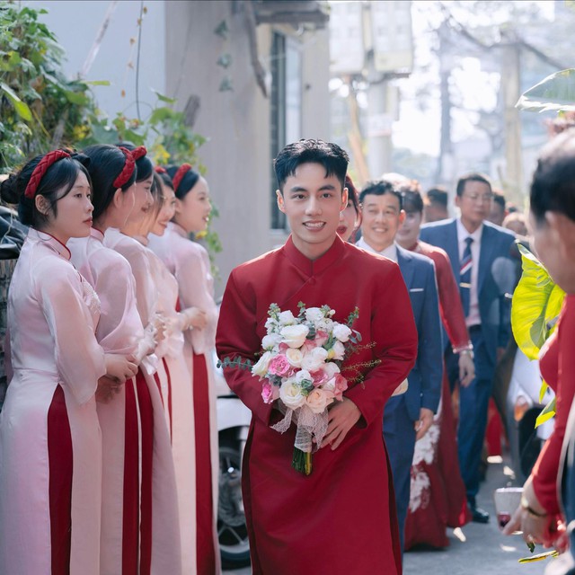 Quang Lâm Meme - “em họ Sơn Tùng M-TP” lấy vợ- Ảnh 3. Quang Lâm Meme - “em họ Sơn Tùng M-TP” lấy vợ- Ảnh 3.