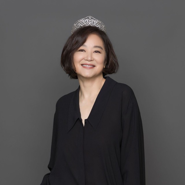 Nữ diễn viên xanh mặt vì biệt thự 4.100 tỷ tràn ngập gián- Ảnh 1. Nữ diễn viên xanh mặt vì biệt thự 4.100 tỷ tràn ngập gián- Ảnh 1.