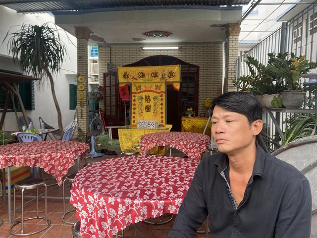 Vợ thứ 4 đưa con gái về nhìn mặt NS Thương Tín lần cuối, hé lộ 1 chi tiết tâm linh- Ảnh 4. Vợ thứ 4 đưa con gái về nhìn mặt NS Thương Tín lần cuối, hé lộ 1 chi tiết tâm linh- Ảnh 4.