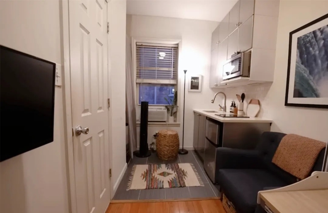 "Đặc sản" Hong Kong: 2 vợ chồng ở căn hộ 7m² vẫn thoải mái, 5 triệu người xem xin bái phục- Ảnh 2. "Đặc sản" Hong Kong: 2 vợ chồng ở căn hộ 7m² vẫn thoải mái, 5 triệu người xem xin bái phục- Ảnh 2.