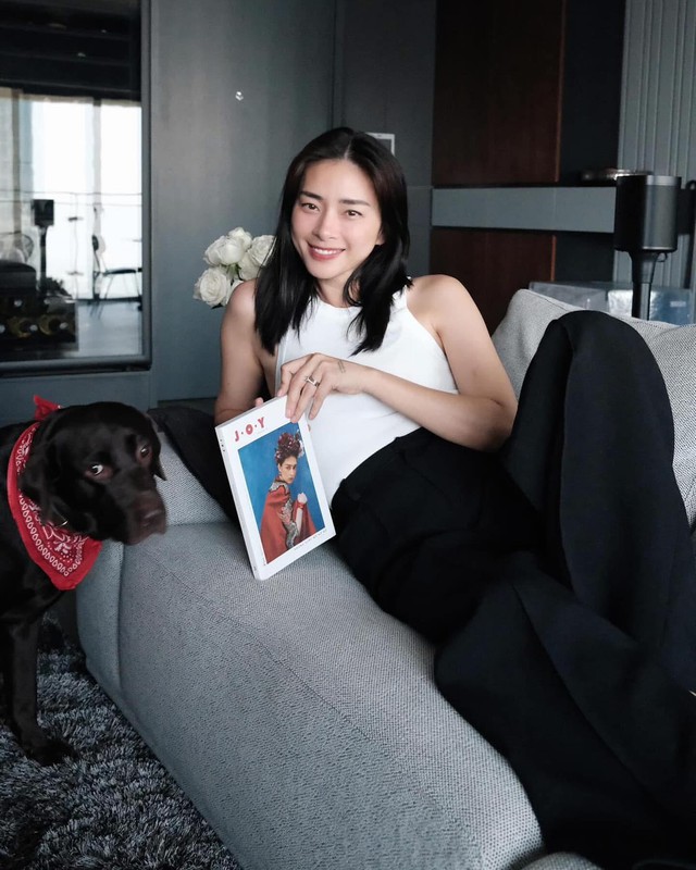 Bức hình gây bàn tán của Ngô Thanh Vân giữa lúc vướng tin mang thai ở tuổi 46- Ảnh 1.