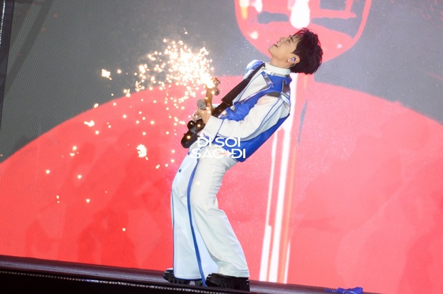 RHYDER chuẩn “đỉnh lưu” thế hệ mới diễn live cực cháy, Quang Hùng MasterD - marzuz gây ấn tượng mạnh tại Road to 8Wonder!- Ảnh 8.