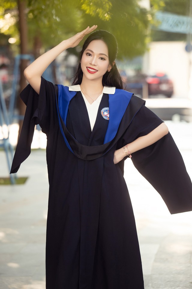 Á hậu Trịnh Thuỳ Linh dạo này: Cuộc sống như phú bà,  có 1 điểm giống phu nhân hào môn Phương Nhi- Ảnh 2.