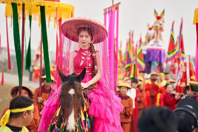 Nữ ca sĩ từng phải bán nhà bán xe làm MV: Từ xếp hạng 36 nay "chễm chệ" ngôi vương top 1 trending toàn cầu- Ảnh 3.