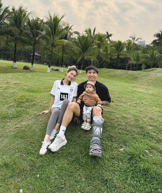 Doãn Hải My bất ngờ xuất hiện với gương mặt mộc, liệu có khác lúc trang điểm lên đồ sánh bước cùng Văn Hậu?- Ảnh 5.