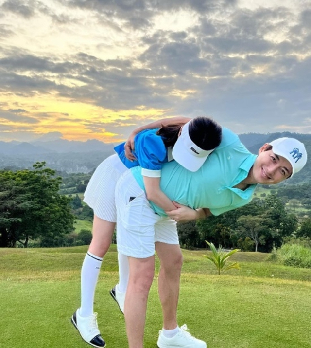 Chuyện tình éo le của nam diễn viên và fangirl kém 14 tuổi: Hẹn gặp 4 lần thì toang hết 3, nghi có mưu đồ- Ảnh 4.