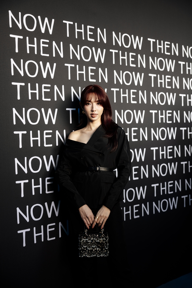 Trọn bộ ảnh nét căng Thuỳ Tiên bừng sáng tại sự kiện có Jisoo - Mingyu, nhan sắc và thần thái "tuyệt đối điện ảnh"- Ảnh 6. Trọn bộ ảnh nét căng Thuỳ Tiên bừng sáng tại sự kiện có Jisoo - Mingyu, nhan sắc và thần thái "tuyệt đối điện ảnh"- Ảnh 6.