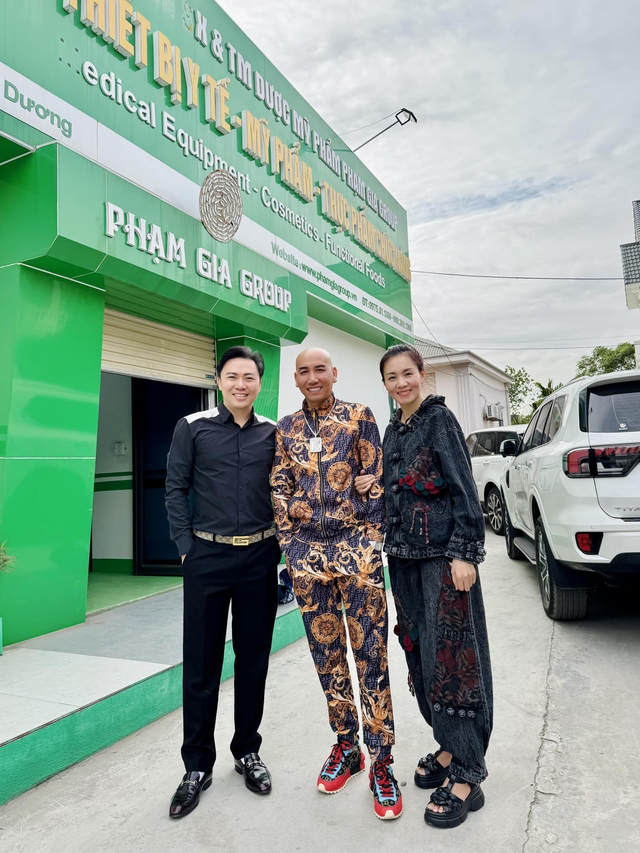 Xôn xao hình ảnh nhà máy sản xuất sản phẩm tăng cường sinh lý "công nghệ Hàn Quốc" của vợ chồng Phú Lê- Ảnh 3.