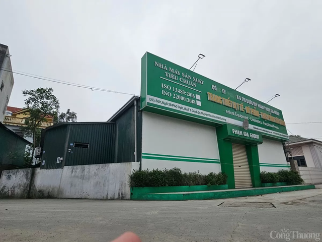 Xôn xao hình ảnh nhà máy sản xuất sản phẩm tăng cường sinh lý "công nghệ Hàn Quốc" của vợ chồng Phú Lê- Ảnh 2.