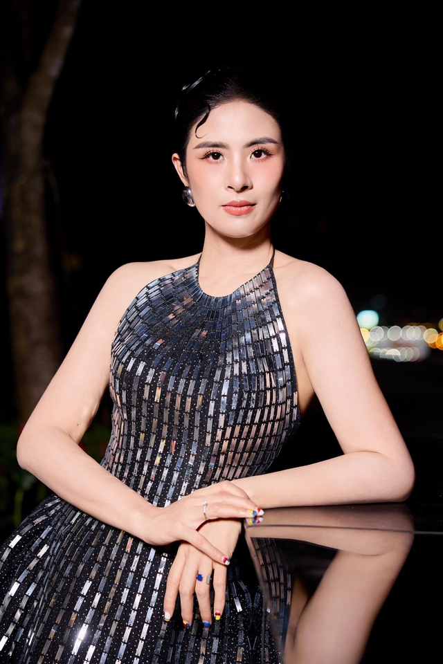 Hoa hậu Việt Nam mang thai ở tuổi 36: Nhiều lần thất bại vì tử cung lạnh, phát hiện tin vui lúc không ngờ tới- Ảnh 2. Hoa hậu Việt Nam mang thai ở tuổi 36: Nhiều lần thất bại vì tử cung lạnh, phát hiện tin vui lúc không ngờ tới- Ảnh 2.