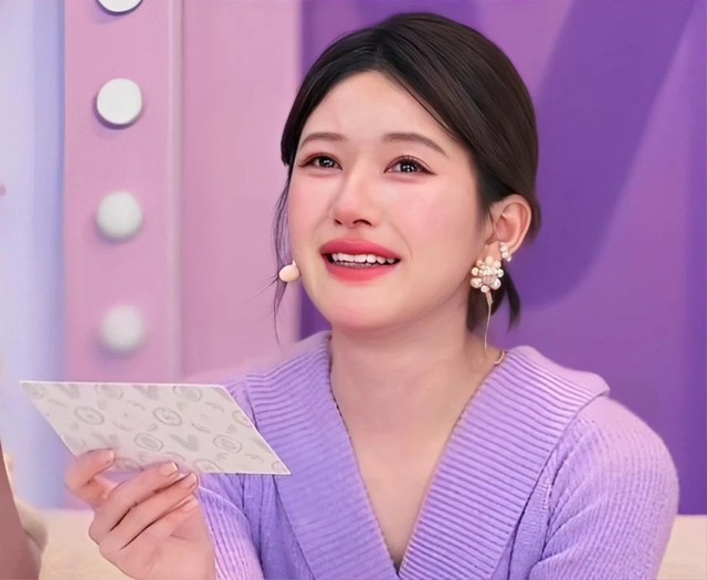 4 nữ diễn viên bị ghét nhất Trung Quốc: Triệu Lộ Tư xếp thứ 2, hạng 1 là "thánh giả tạo" không ai mê nổi- Ảnh 6.