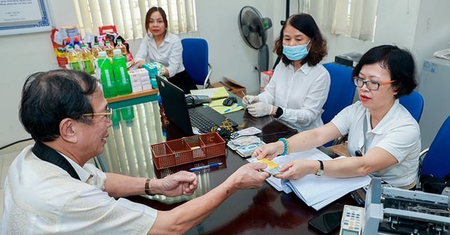 Từ 1/7, trường hợp nào bị tạm dừng, chấm dứt lương hưu?- Ảnh 1. Từ 1/7, trường hợp nào bị tạm dừng, chấm dứt lương hưu?- Ảnh 1.
