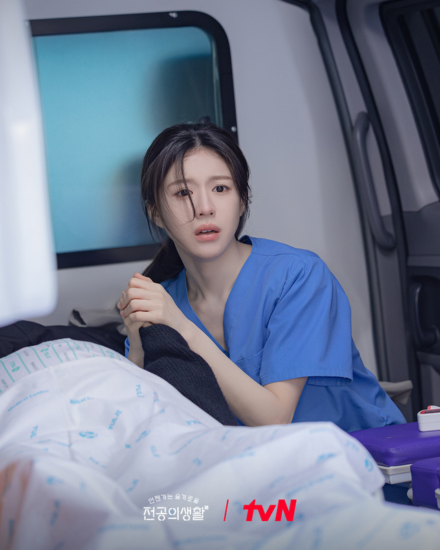 Phim Hàn mới chiếu đã khiến cõi mạng bùng nổ: Nữ chính xinh yêu như em bé, nhìn chỉ muốn bắt về nuôi- Ảnh 9.
