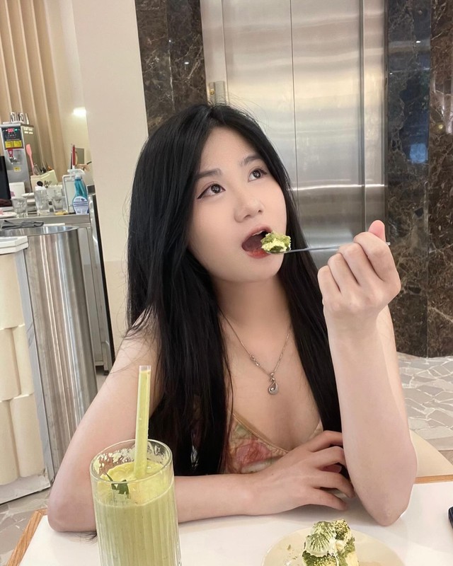 Cuộc sống hiện tại của nữ TikToker nổi tiếng, từng lên cả VTV vì lùm xùm đời tư- Ảnh 7. Cuộc sống hiện tại của nữ TikToker nổi tiếng, từng lên cả VTV vì lùm xùm đời tư- Ảnh 7.