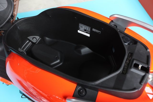 Xe tay ga Honda nhưng xịn như Vespa có gì đặc biệt?- Ảnh 6. Xe tay ga Honda nhưng xịn như Vespa có gì đặc biệt?- Ảnh 6.