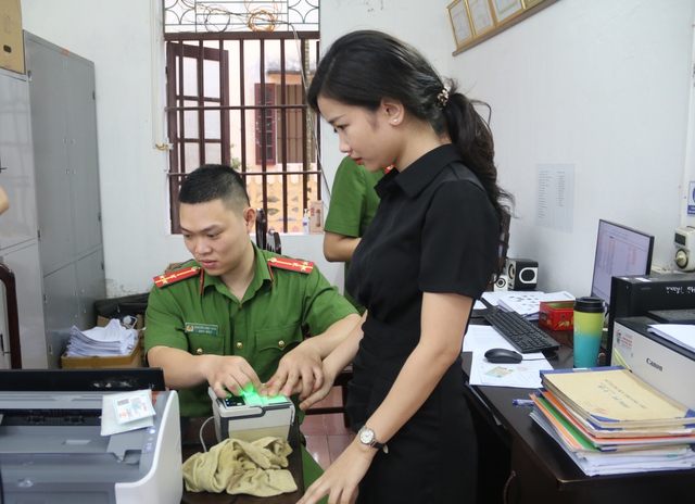 Những điều cần biết về việc làm lại thẻ Căn cước, sổ đỏ khi sáp nhập tỉnh- Ảnh 1. Những điều cần biết về việc làm lại thẻ Căn cước, sổ đỏ khi sáp nhập tỉnh- Ảnh 1.