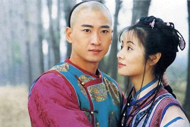 "Nhĩ Khang" Châu Kiệt ở tuổi 54: Dáng vẻ thư sinh, dung mạo như chưa từng thay đổi suốt 20 năm- Ảnh 4.