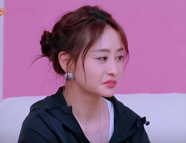 Mỹ nhân khiến Châu Tinh Trì say đắm thấy nhục nhã khi đóng vai người mẹ? - Ảnh 1. Mỹ nhân khiến Châu Tinh Trì say đắm thấy nhục nhã khi đóng vai người mẹ? - Ảnh 1.