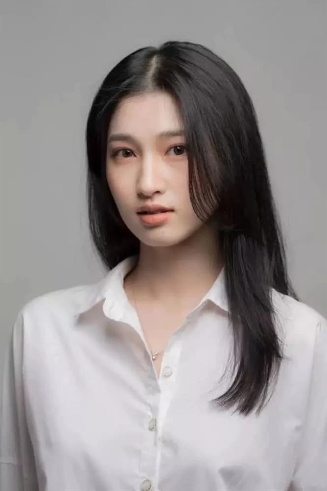 Visual xinh như "tiên tử" của Á hậu Phương Nhi trước khi lấy chồng thiếu gia- Ảnh 3. Visual xinh như "tiên tử" của Á hậu Phương Nhi trước khi lấy chồng thiếu gia- Ảnh 3.