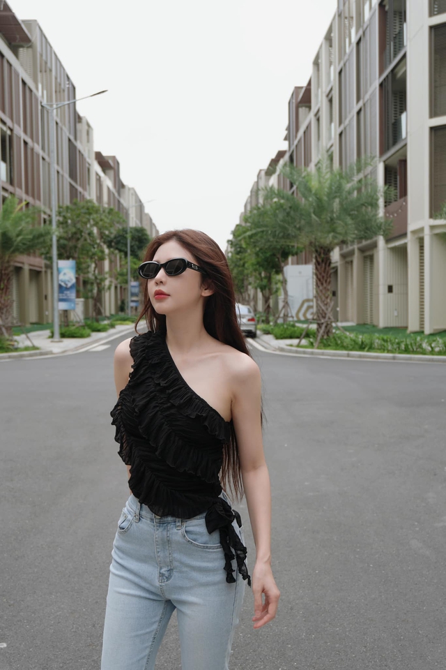 Chỉ một khoảnh khắc khoe đôi chân "AI", hot girl khiến fan nam điêu đứng- Ảnh 4.