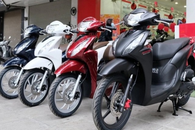 Giá xe máy Honda giảm mạnh dịp 30/4 - 1/5: SH, Vision về dưới mức đề xuất, một mẫu giảm đến 18 triệu đồng- Ảnh 1.