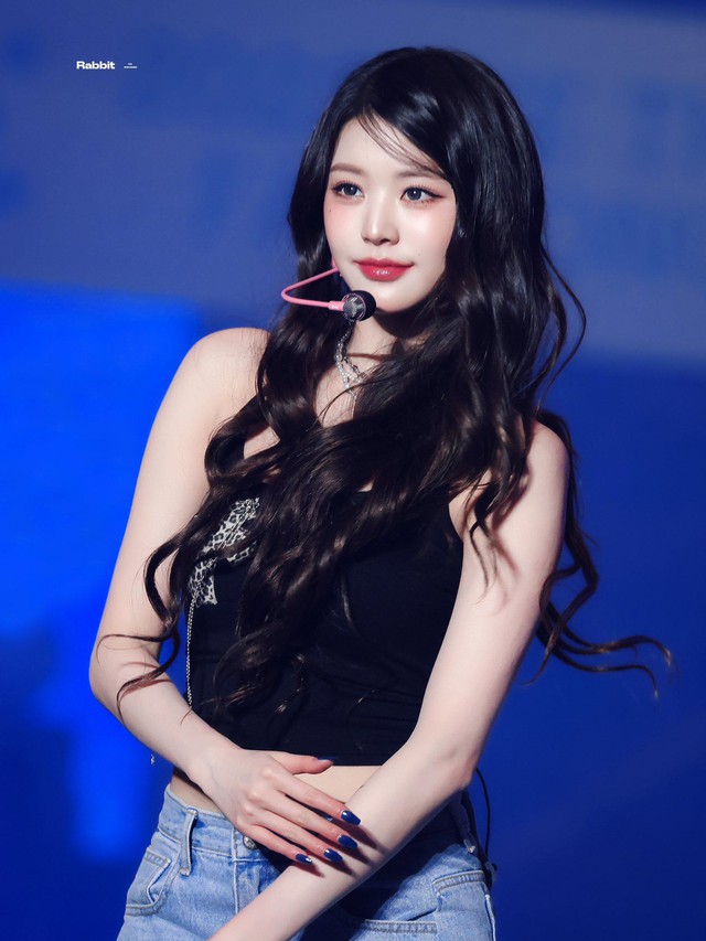 Mỹ nữ giọng hát lẫn nhan sắc đều vượt trội nhưng luôn lu mờ trước “công chúa Kpop”- Ảnh 5.