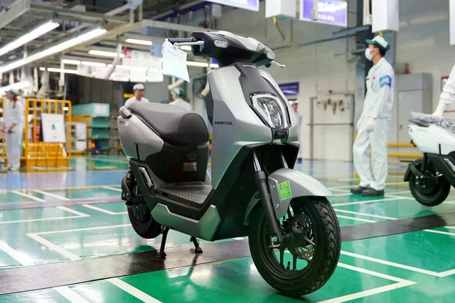 Xe máy điện Honda đầu tiên được mở bán chính hãng ở Việt Nam có gì đặc biệt?- Ảnh 3.